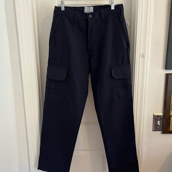 Tyndale FR Cargo Pants Navy Sz 31x34 (Hemmed 30.5 Inseam)
